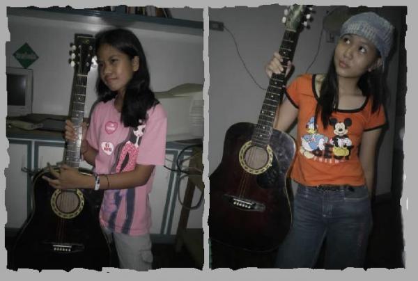 ayan, may picture pala ako at si monica kasama ang gitara ko. hahah